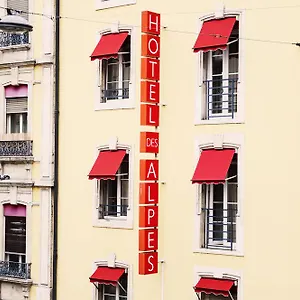 Des Alpes Hotel