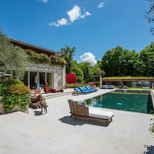 Magic Geneve Bed & Breakfast